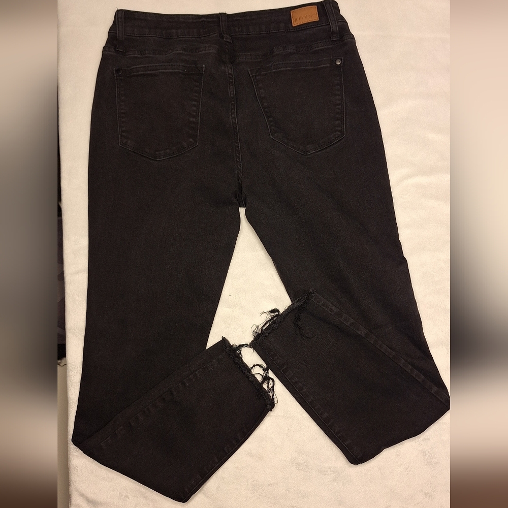 Judy Blue Charcoal Jeans - Picture 6 of 13
